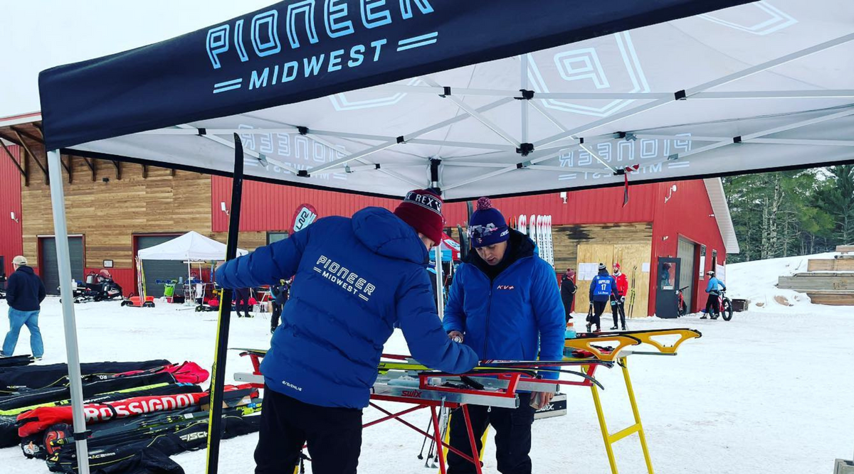 Nordic ski waxing: the why and how of liquid glide – ebsadventure