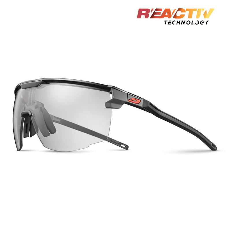 Julbo Ultimate Black With REACTIV 0-3 Lens